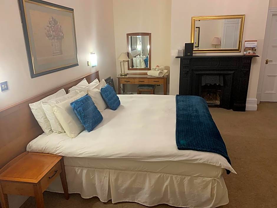 Photo 1 of 4 of Superior Suite