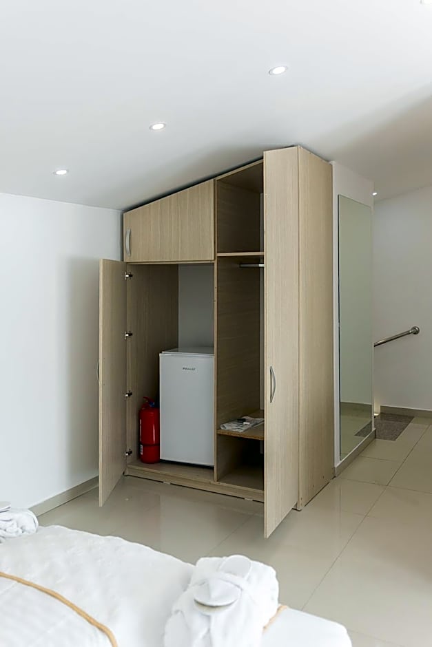 Hotel Christina Plus