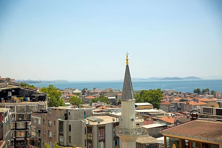 Yuksel Hotel