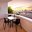 Hotel & Suites El Moro