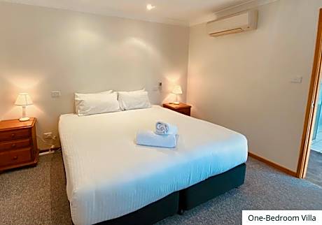 One-Bedroom Villa