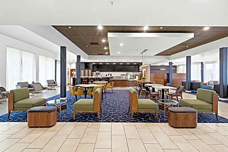 Courtyard by Marriott Columbus