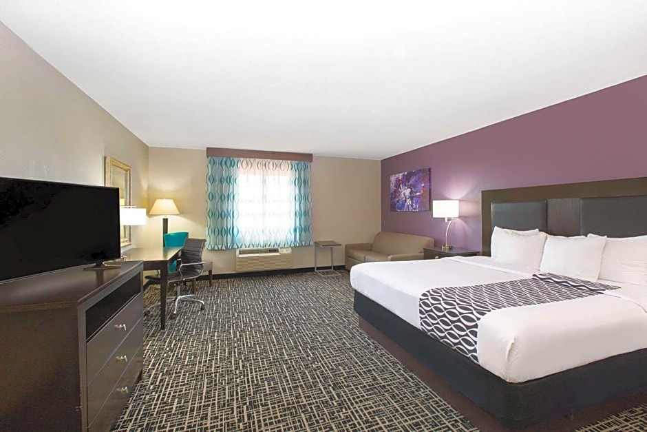 La Quinta Inn & Suites by Wyndham Blue Springs