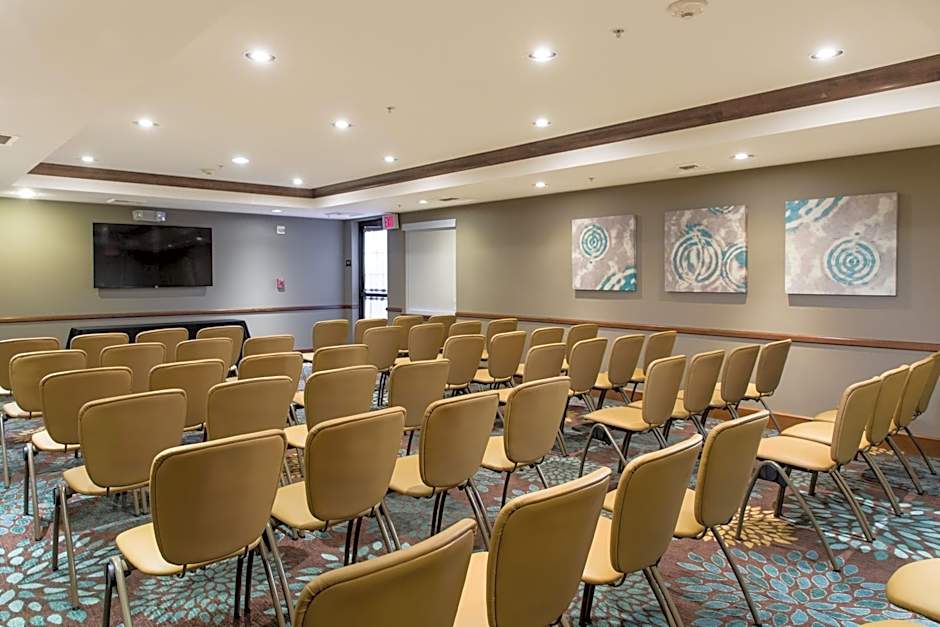 Staybridge Suites Sacramento Airport Natomas, an IHG Hotel