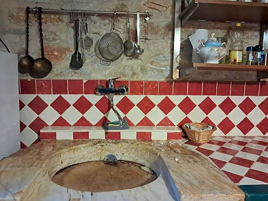 Nabat le Haut, chambre et table d'hotes