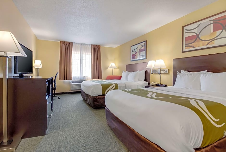 Quality Inn & Suites Lincoln North