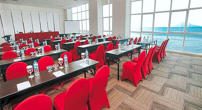 Best Western The Lagoon Hotel