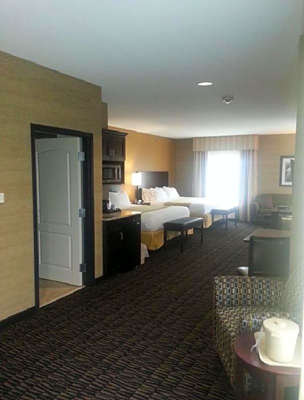 Holiday Inn Express & Suites Arkadelphia - Caddo Valley