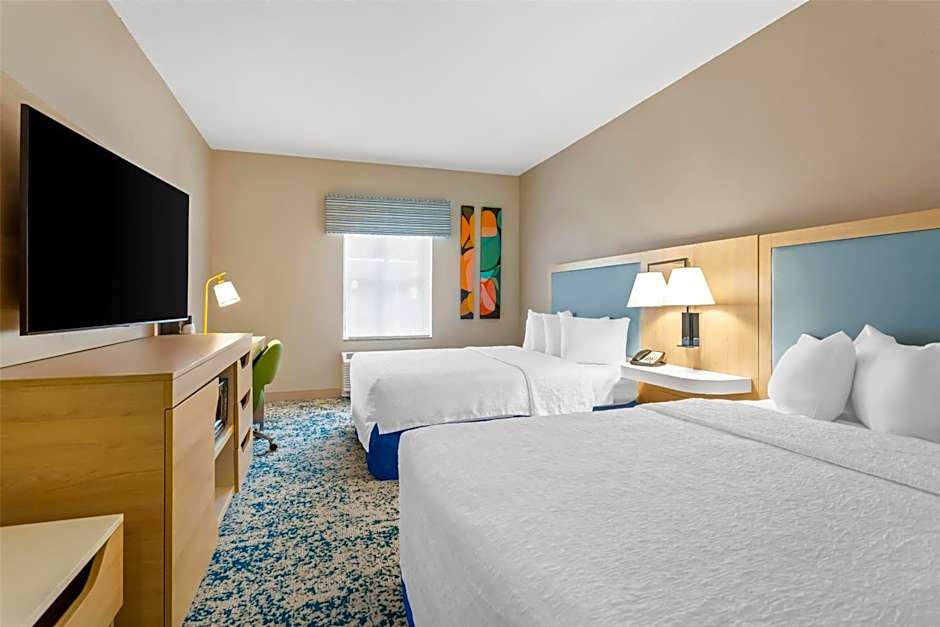 Hampton Inn By Hilton & Suites St. Petersburg/Downtown