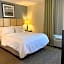 Candlewood Suites Fargo-North Dakota State University By IHG