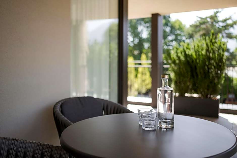 Ramilia Family Apartments Restaurant & Pizzeria