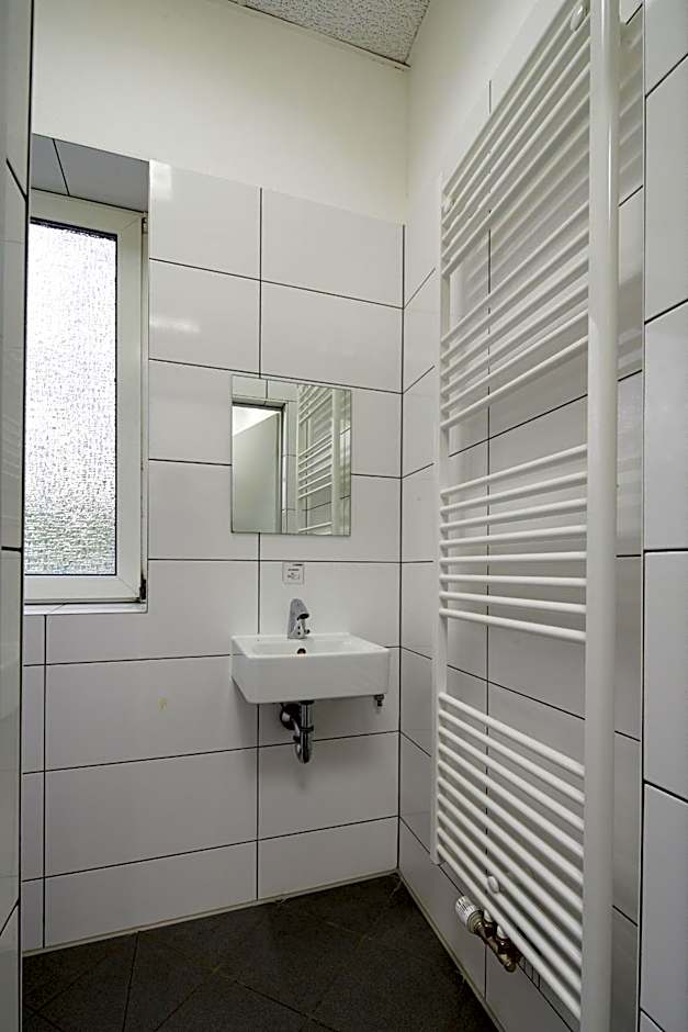 K 357 - Staffboarding - Personal- und Monteurzimmervermietung und Vermittlung in Hamburg und Umgebung