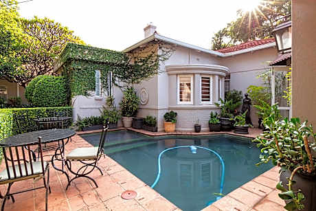 137 Murray Guesthouse