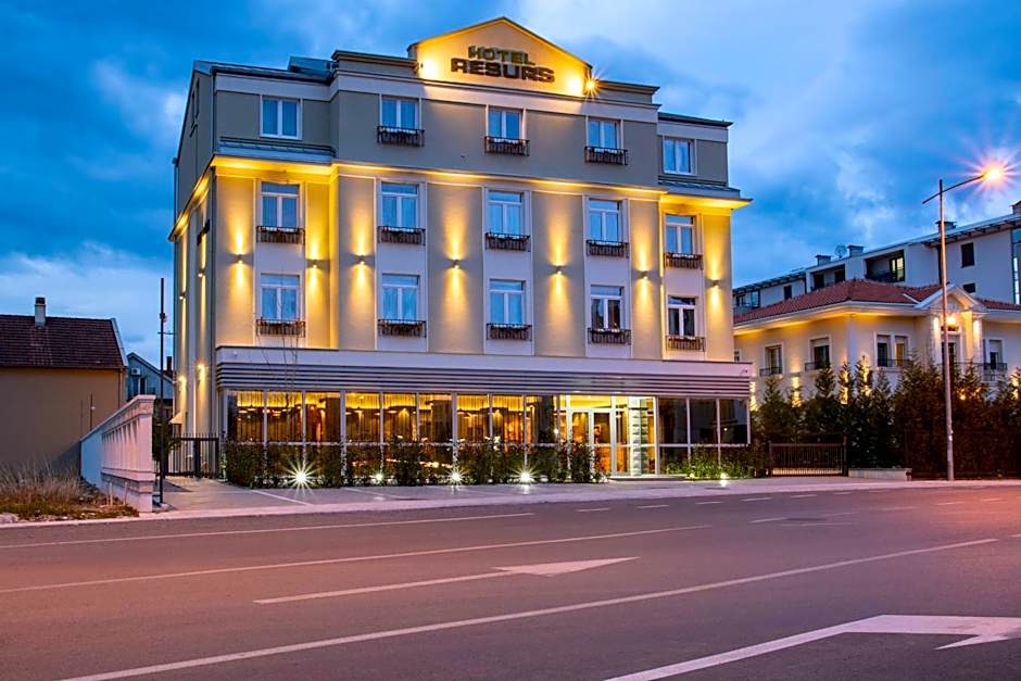 Hotel Resurs