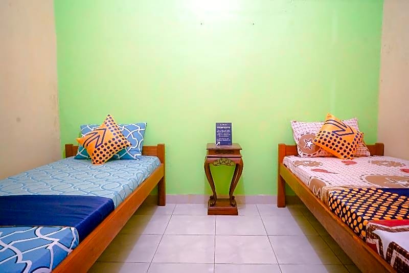 OYO 2440 Wallet Family Residence Syariah