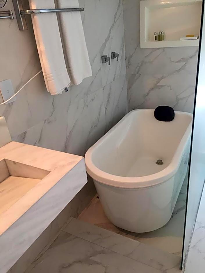 Apart Hotel Delphin Guaruja