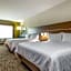 Holiday Inn Express & Suites - San Jose Silicon Valley By IHG