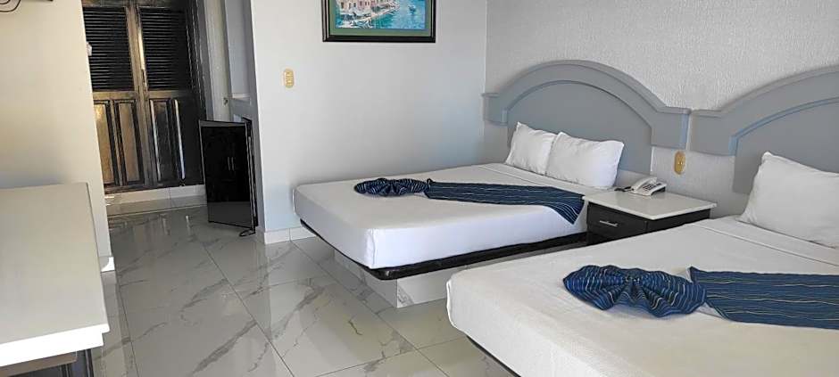 Hotel Playa Marina