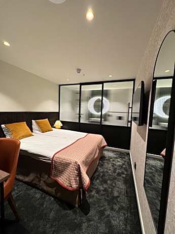 Double Room without Window