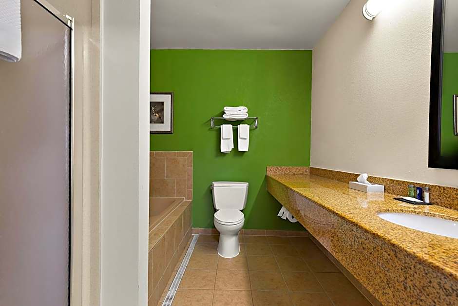 Sleep Inn & Suites near Joint Base Andrews-Washington Area