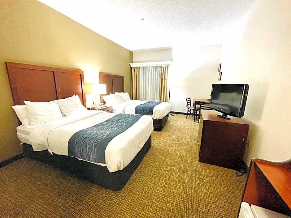 Photo 1 of 3 of Standard 2 Double Beds, Accessible, Bathtub