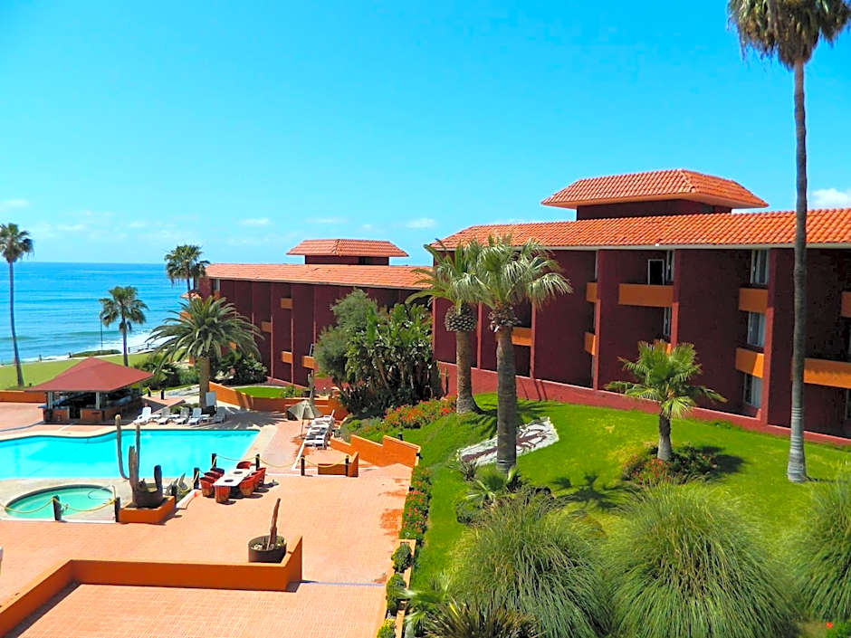 Puerto Nuevo Baja Hotel & Villas