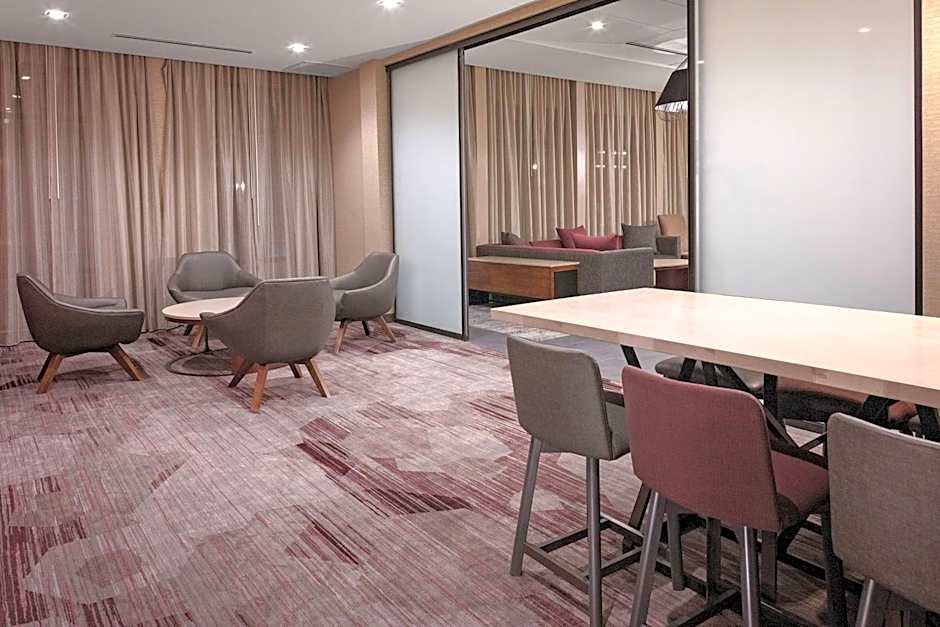 Courtyard by Marriott Cincinnati Mason