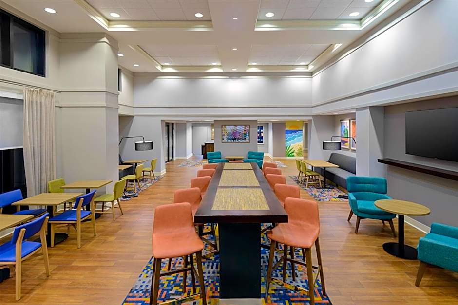 Hampton Inn By Hilton & Suites Pensacola/Gulf Breeze