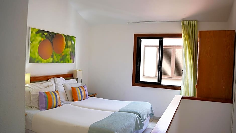 Photo 1 of 7 of 1 Bedroom Apartment, Sea View