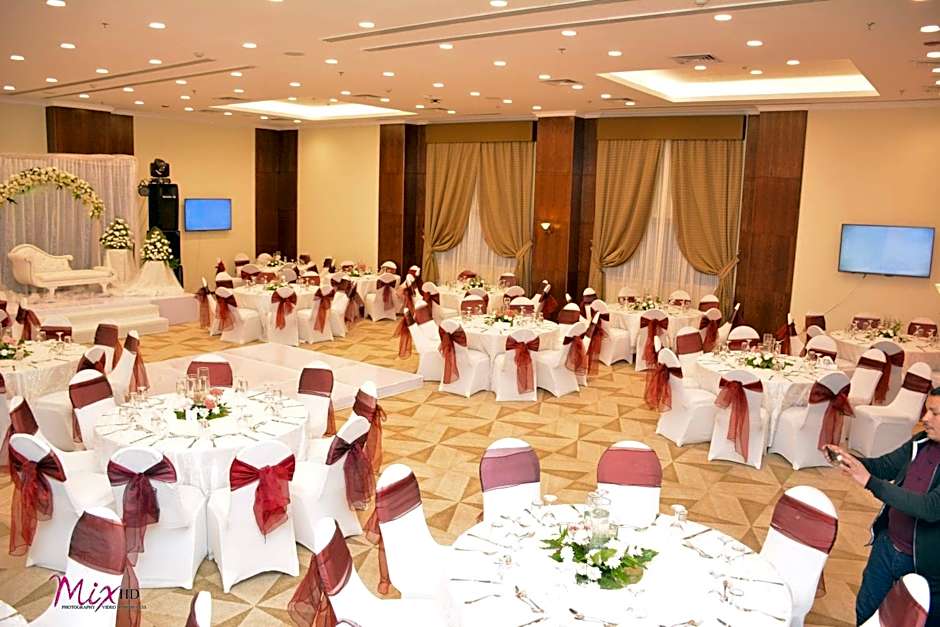The Grand Plaza Hotel Smouha