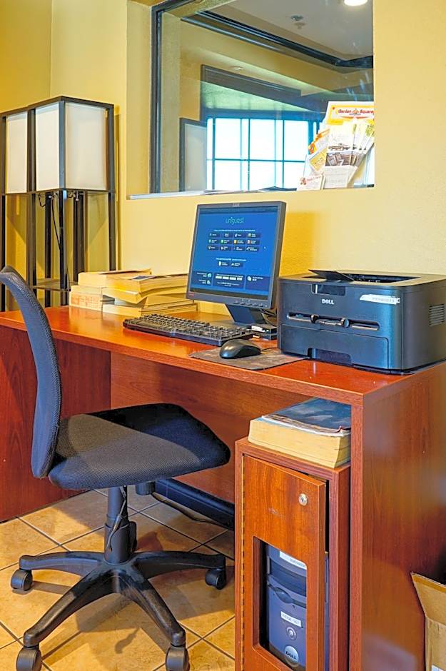 Ramada by Wyndham Ontario