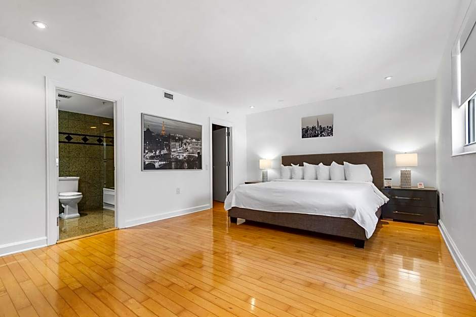 Fortune House Hotel Suites