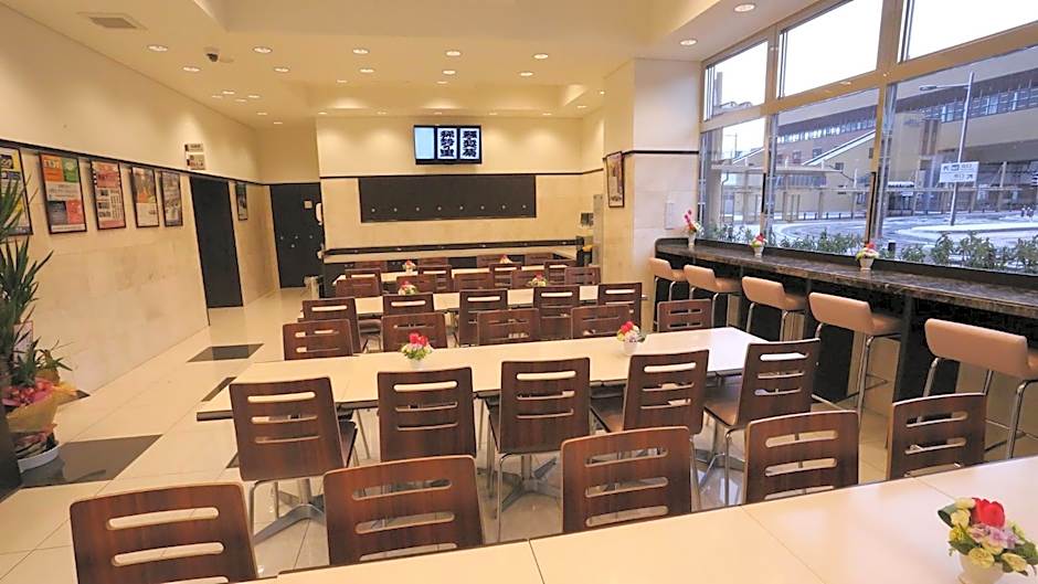 Toyoko Inn Shin takaoka eki Shinkansen Minami guchi