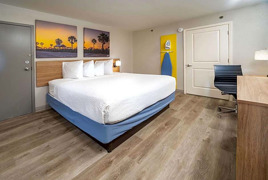 Days Inn by Wyndham Atlanta Stone Mountain