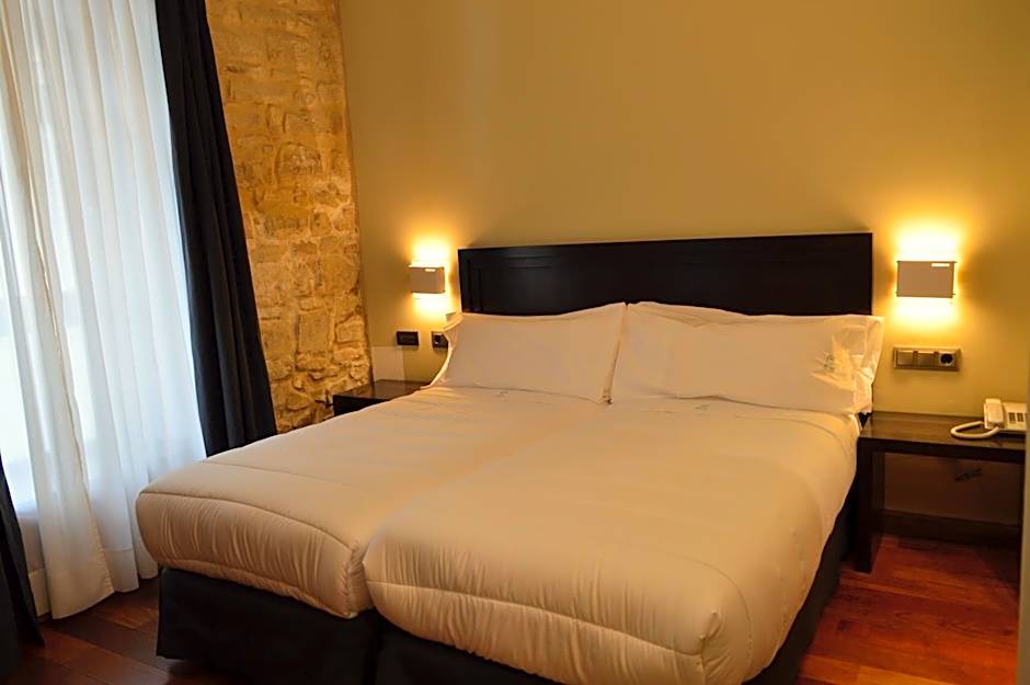 Hotel Baeza Monumental by eme hoteles