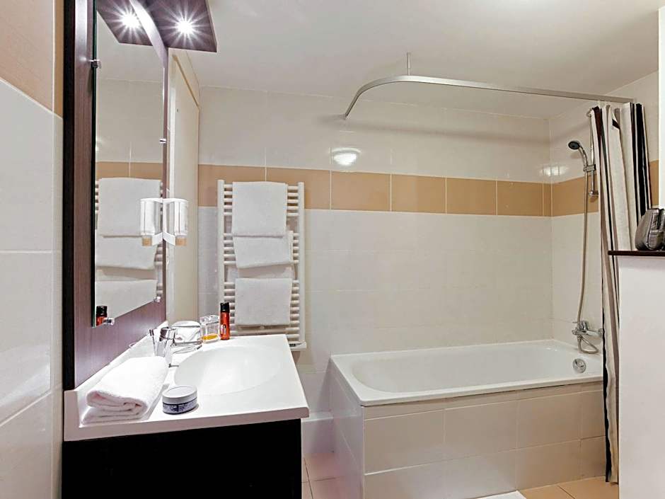 Adagio Access Marseille Saint Charles Aparthotel
