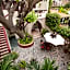 Hotel Casa Blanca