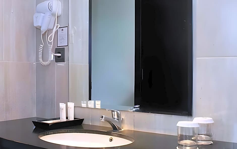 Sotis Hotel Falatehan