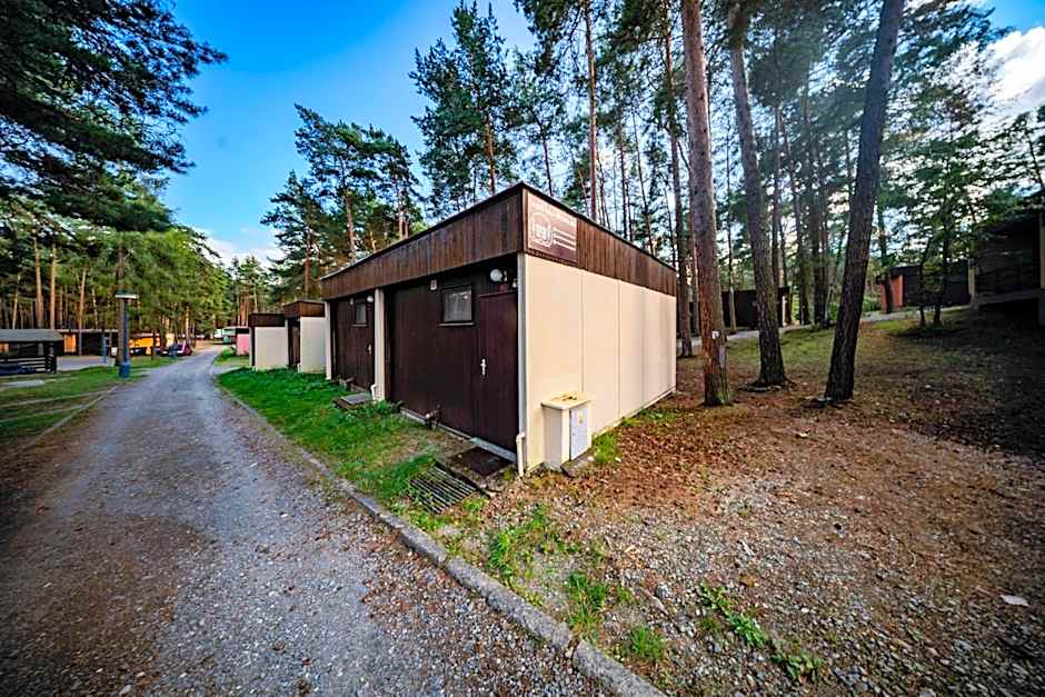 Chatky Máj Máchovo jezero