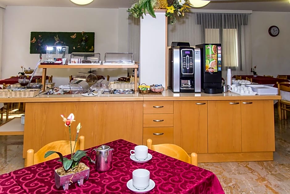 Hotel Trianon