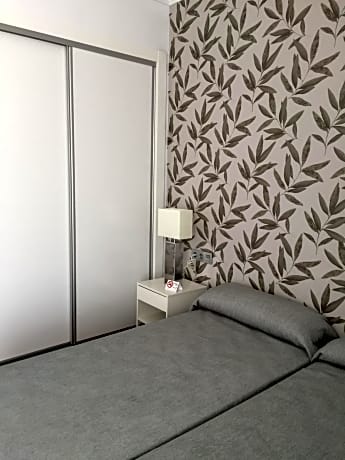 Double or Twin Room with Sea View