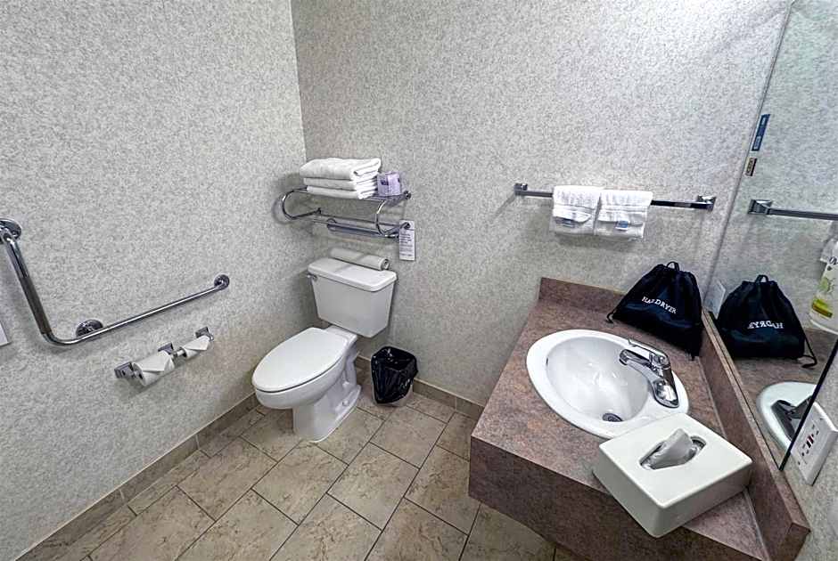 Ramada by Wyndham Sherwood Park