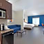 Holiday Inn Express & Suites - Cleveland Northwest By IHG