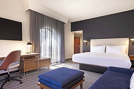 King Room with Sofa Bed