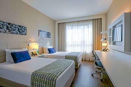 2 Single Beds, Suite, Nonsmoking