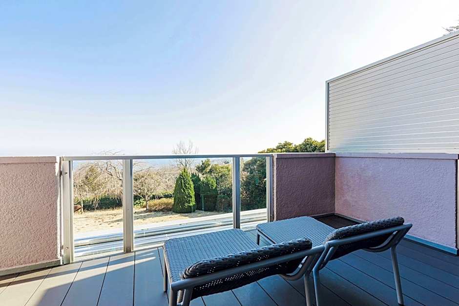 the salon izukogen Hotels & Resort