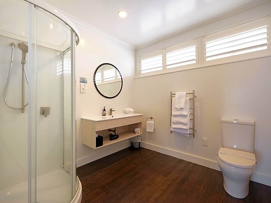 Suncourt Hotel & Conference Centre