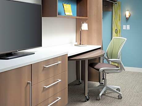 2Queen Hearing Accessible Studio Suite Nosmok