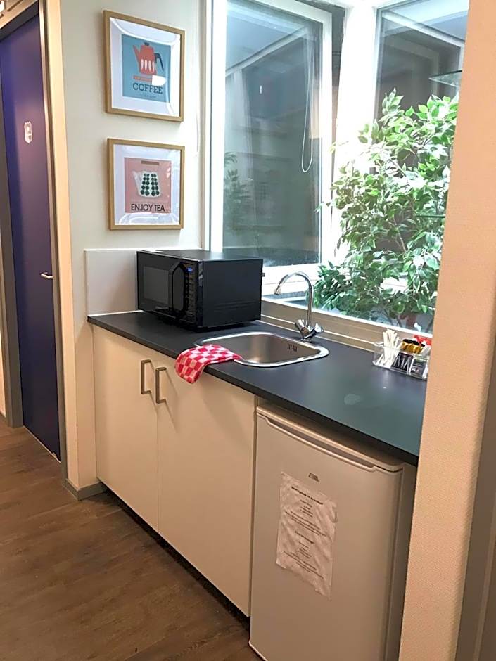 Kings Inn City Hostel