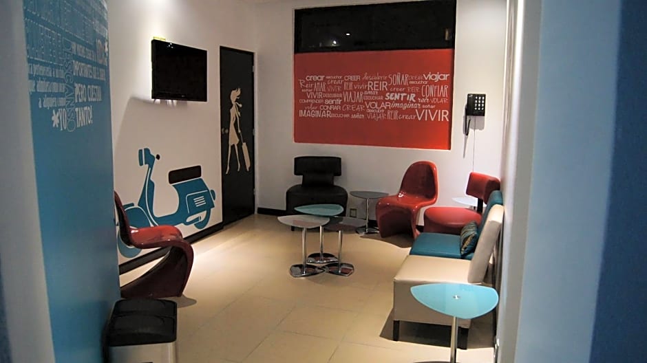 Hotel Muy